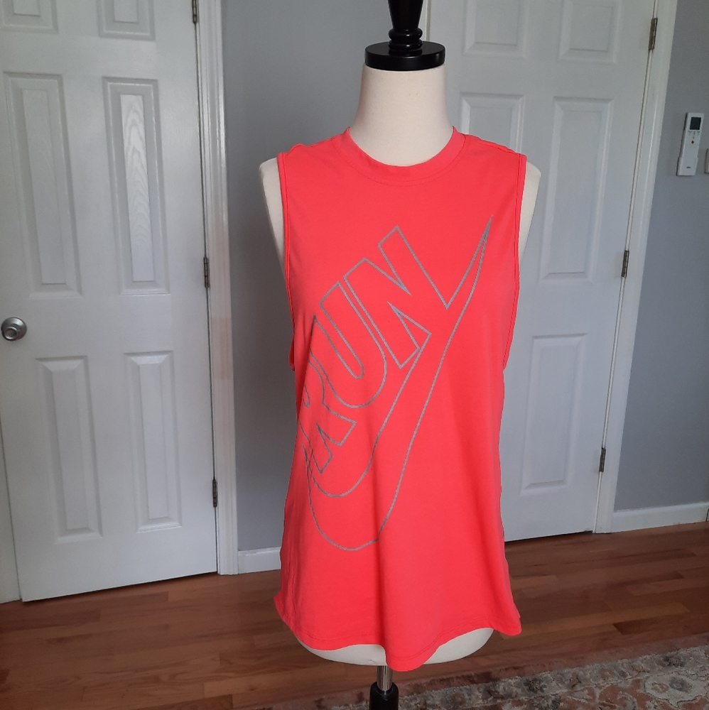 Nike Run neon pink muscel tank